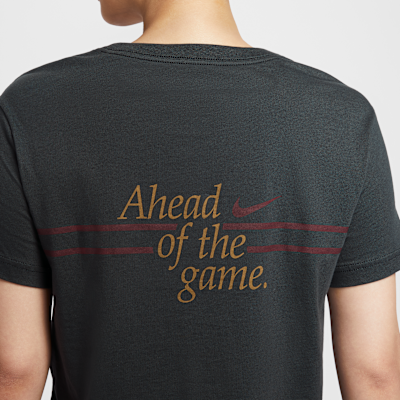 Nike Sportswear Club Women's Loose Cropped T-Shirt