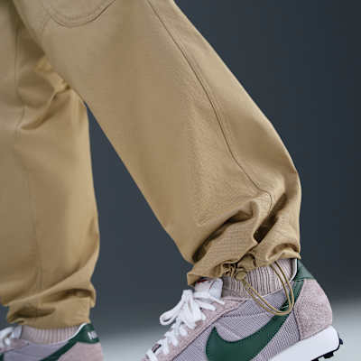 Nike Sportswear Club Men's Woven Cargo Trousers