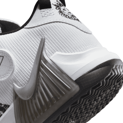 Tenis para niños de preescolar LeBron Witness 7