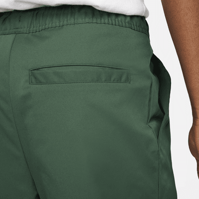 Pants entallados de tejido Woven para hombre Nike Club