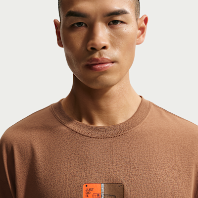 Nike SB Long-Sleeve Loose Skate T-Shirt