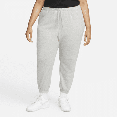 Nike Sportswear Club Fleece Women\'s Mid-Rise Oversized Sweatpants (Plus  Size).