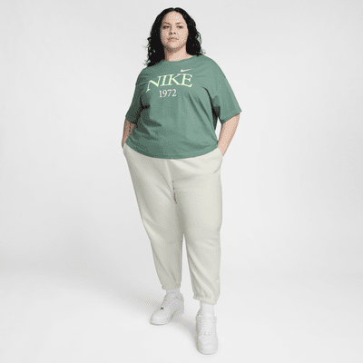 Nike Sportswear Classic Women's T-Shirt (Plus Size)