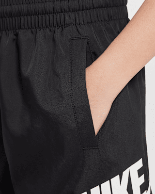 Nike Sportswear Club