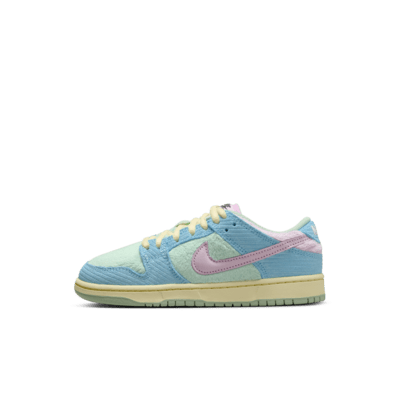 Nike Dunk Low sneaker Blue Gaze/Bicycle Yellow/Enamel Green/Light Arctic Pink