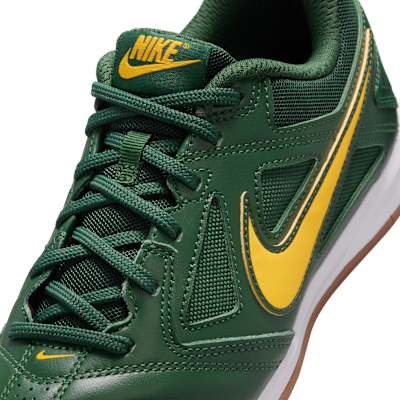 Nike Gato Older Kids' Shoes