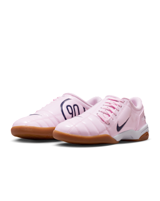 Nike Total 90