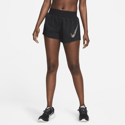 Nike Dri-FIT One Swoosh Hardloopshorts met halfhoge taille en binnenbroek voor dames