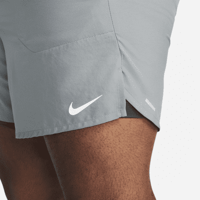 Shorts de running 2 en 1 Dri-FIT de 18 cm para hombre Nike Stride