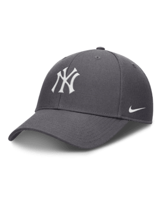 Мужские  New York Yankees Club Nike Dri-FIT MLB Adjustable Hat