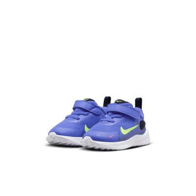 Tenis para bebé e infantil Nike Revolution 7