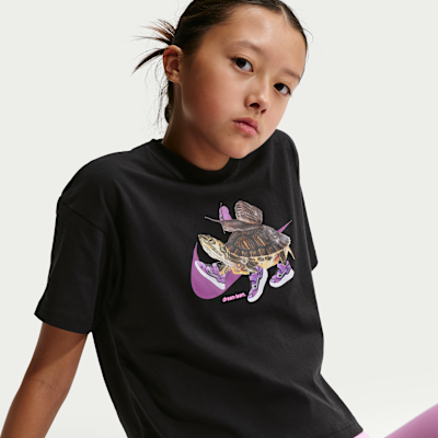 Nike Sportswear Older Kids' (Girls') Boxy T-Shirt