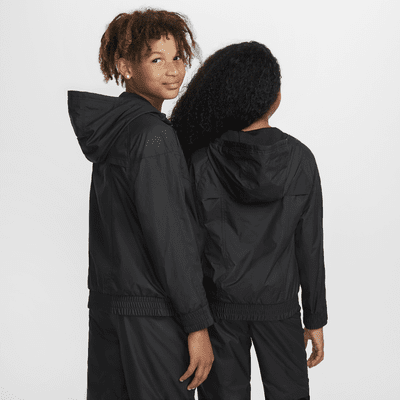 Chamarra Repel para niños talla grande Nike Sportswear Windrunner EasyOn