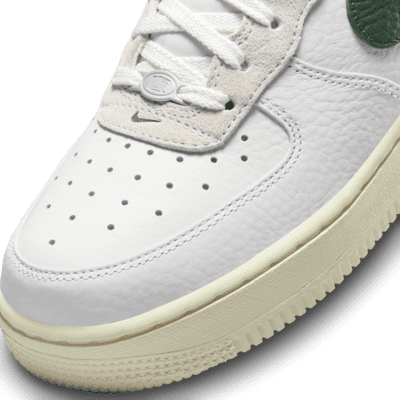 Nike Air Force 1 '07 LX | Image 6