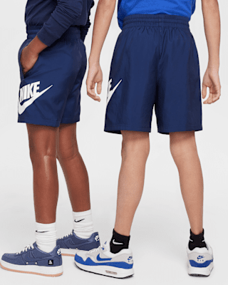 Nike Sportswear Club