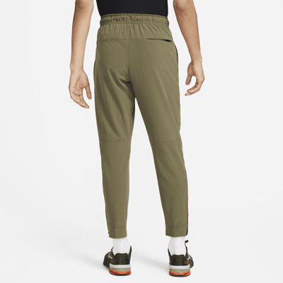 Nike Unlimited Men's Dri-FIT Zip Cuff Versatile Trousers. Nike IE