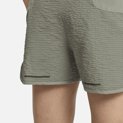 Shorts de correr Dri-FIT ADV de 10 cm con forro de ropa interior para hombre Nike Running Division