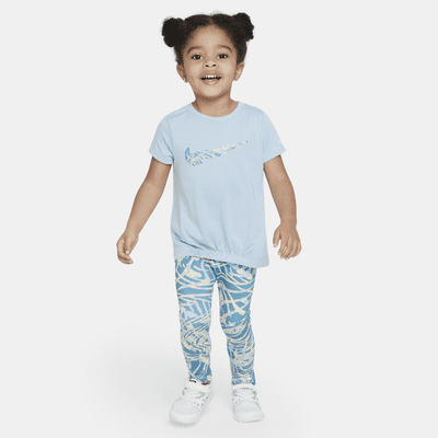 Nike Graphic Tee and Printed Leggings Set Younger Kids 2-Piece Set. Nike IE