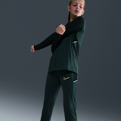 Nike Academy Older Kids' Dri-FIT Football Pants