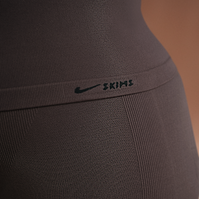 NikeSKIMS Vintage Seamless Women's Racerback Tank Top