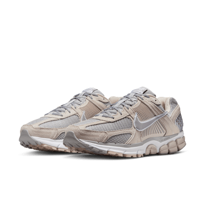 Nike Zoom Vomero 5 Men's Shoes