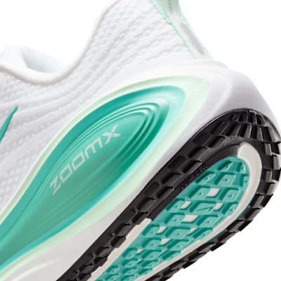 Nike Vomero Plus Women's Road Running Shoes (Extra Wide)