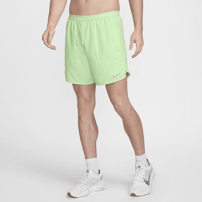 Shorts de running 2 en 1 Dri-FIT de 18 cm para hombre Nike Stride