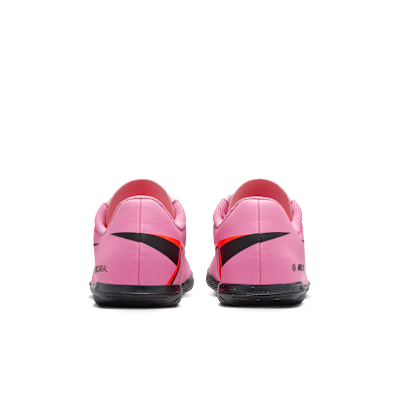 Nike Jr. Mercurial Vapor 16 Club Little/Big Kids' Indoor/Court Low-Top Soccer Shoes