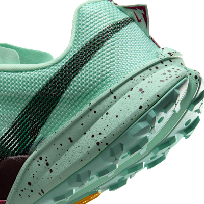 Nike Kiger 10 Men's Trail-Running Shoes