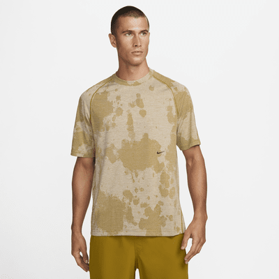 Nike Dri-FIT ADV A.P.S. Men's Engineered Short-Sleeve Fitness Top