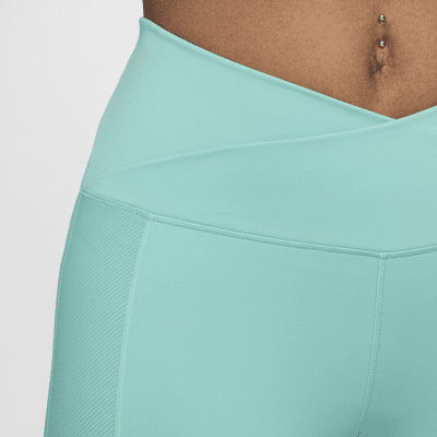 Shorts de ciclismo de tiro alto de 18 cm para mujer Nike One Wrap