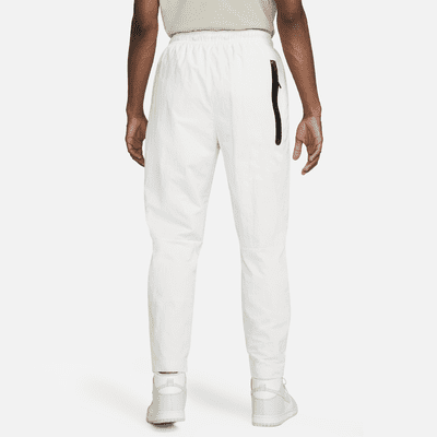 Pants suburbanos con forro para hombre Nike Sportswear Tech Essentials