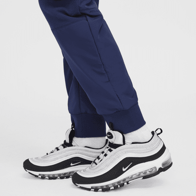 Nike Sportswear City Utility EasyOn Therma-FIT Winterized-bukser til større børn