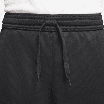 Nike Dri-FIT Academy Older Kids' Football Shorts