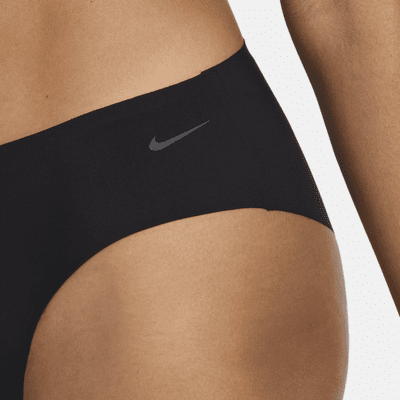 Nike Leak Protection: dámské menstruační kalhotky