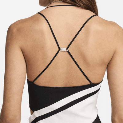 Robe en maille asymétrique Nike Sportswear pour femme