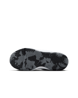 Nike Team Hustle D 12