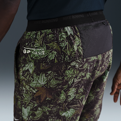 Shorts de correr Dri-FIT con estampado de 18 cm con forro de ropa interior para hombre Nike Stride