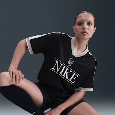 Nike Sportswear Women's V-Neck Jersey Top