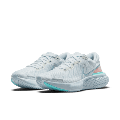 Tenis de correr en carretera para mujer Nike Invincible