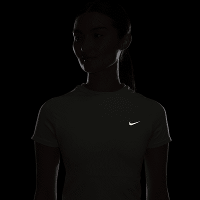 Nike Running Division Women's Dri-FIT ADV Short-Sleeve Running Top