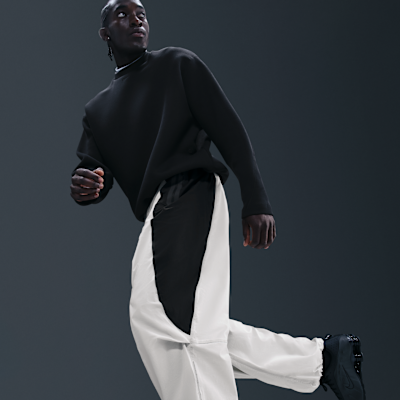 Nike Tech Men's Dri-FIT Woven Color-Block Oversized Pants