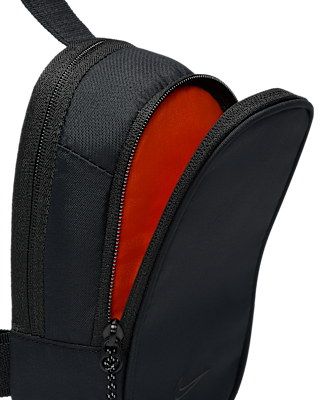 Nike Sportswear Commute