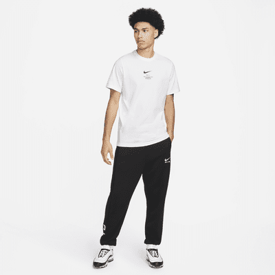 Nike Sportswear Men's T-Shirt. Nike UK