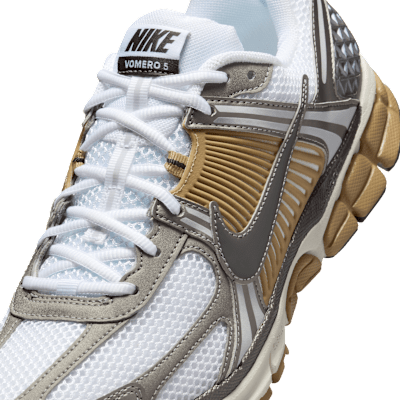 Nike Zoom Vomero 5 Men's Shoes