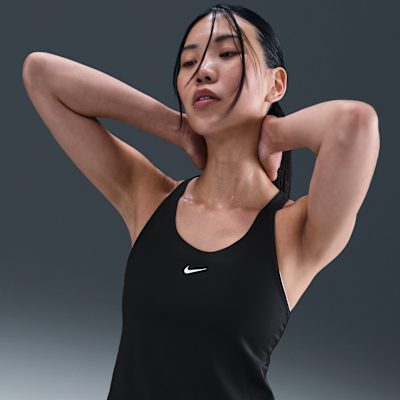 Nike Pro