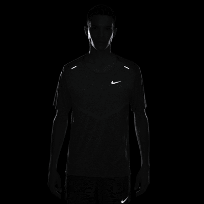 Haut de running à manches courtes Dri-FIT Nike Rise 365 pour homme