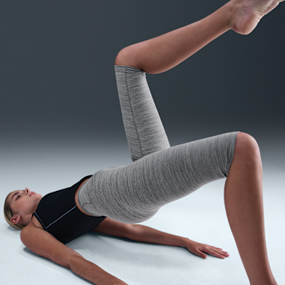 Leggings capri de tiro alto para mujer Nike One