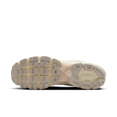 나이키 에어맥스 모토 2K SE 여성 신발