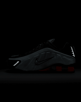 Nike Shox R4